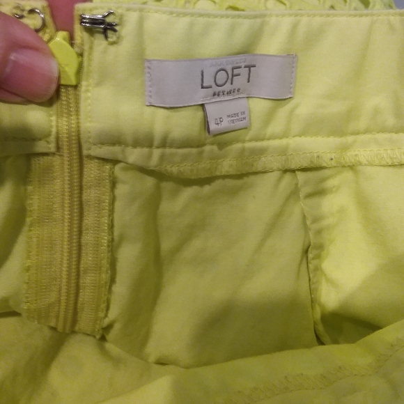 LOFT GREEN Bright Short High Waist Skirt Hollow 4P - Picture 3 of 4